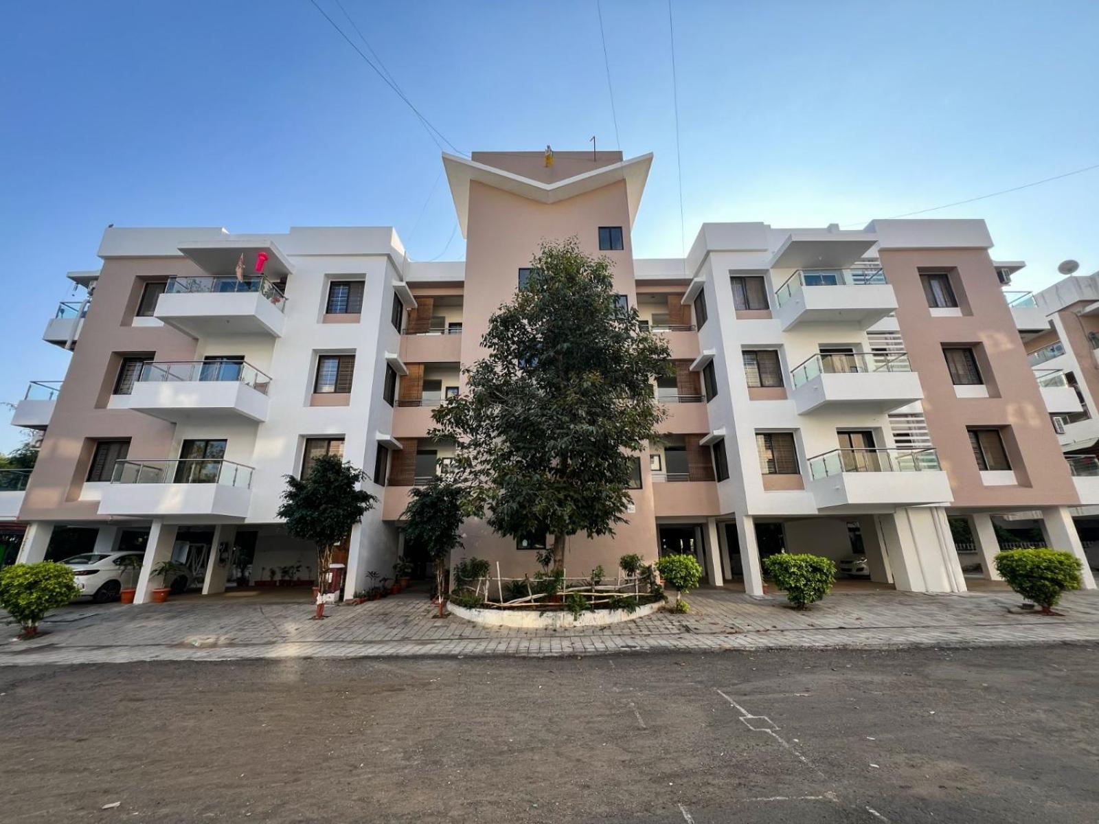 Saburi Apartment Shirdi