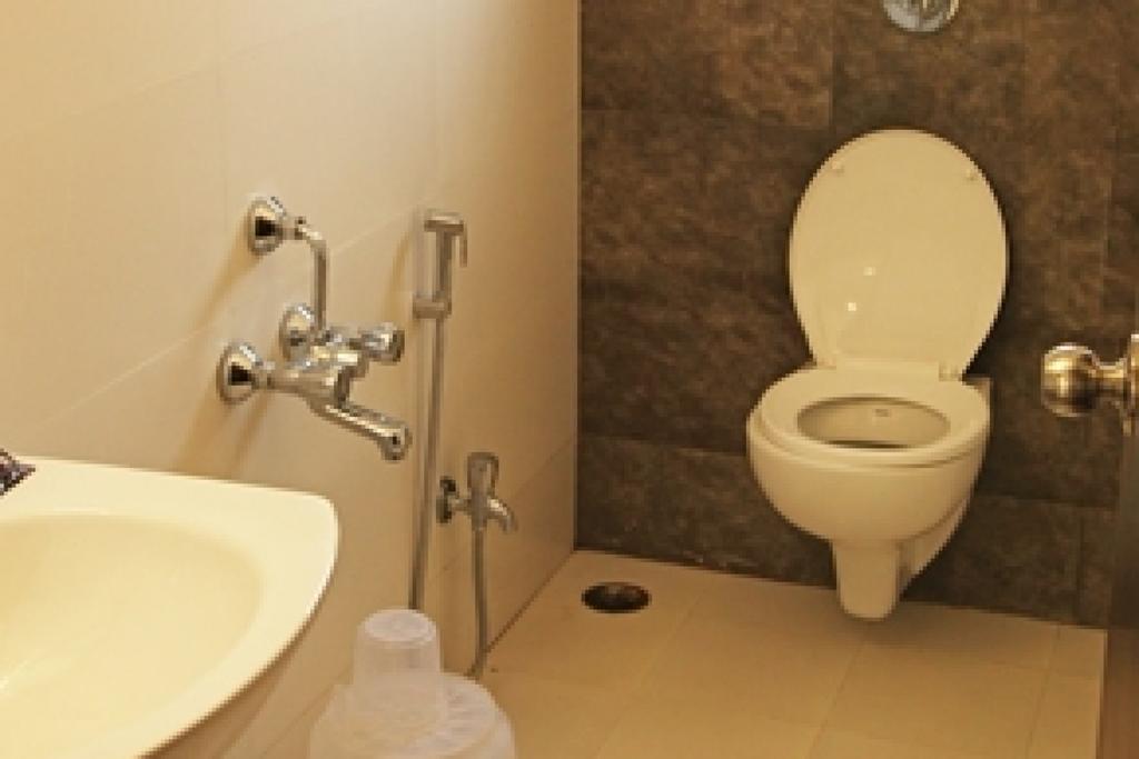 Saburi Apartment Shirdi